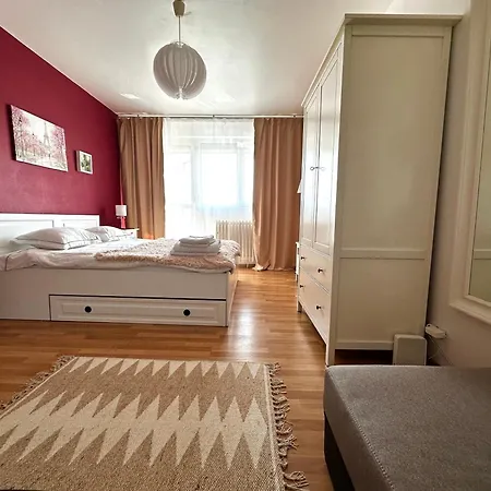 Le Petit Paris- , Dorobanti With A View *