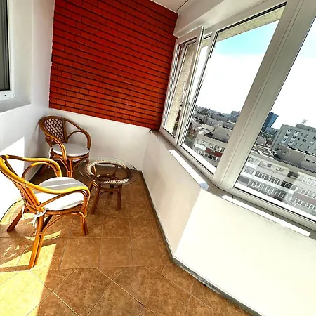 Le Petit Paris- , Dorobanti With A View Bukareszt